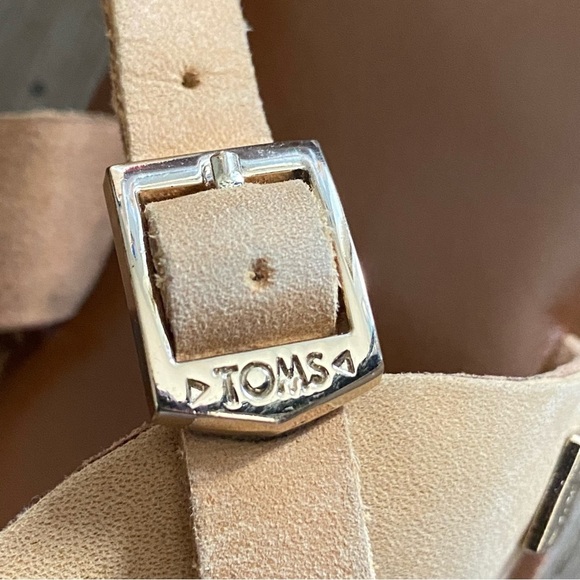 TOMS Lexie Sandstorm Leather Metallic sandals - Picture 12 of 13